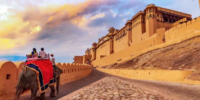 Die Pracht Rajasthans: Eine Luxusreise durch die Kaiserstädte