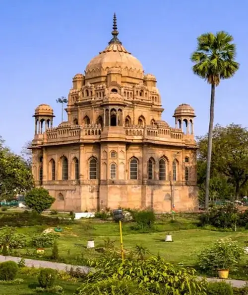 Lucknow Reiseführer – Stadt der Nawabs & Küche