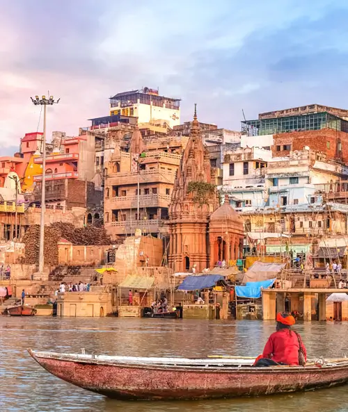 Varanasi Reiseführer – Ghats & Gangesbootfahrten