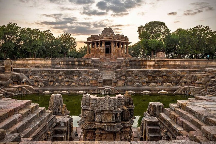 Golden Triangle Tour With Varanasi
